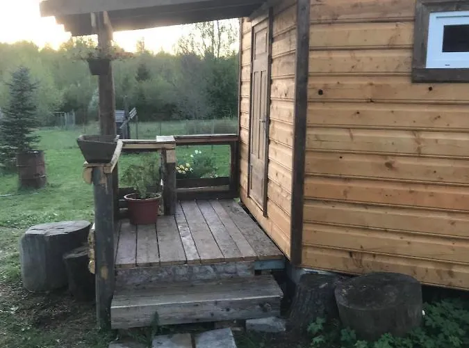 Sillaotsa Camp مكان تخييم